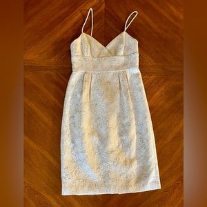 BCBG off white patterned dress! 👗